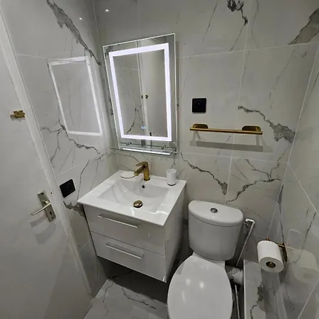 Appartamento Highstay Champs Elysees Arc De Triomphe *